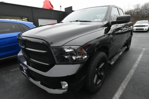 2017 RAM 1500 Express 4x4 4dr Quad Cab 6.3 ft. SB Pickup