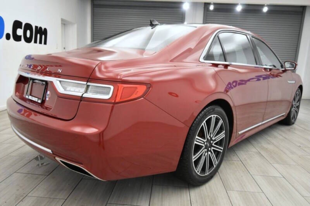 2018 Lincoln Continental Reserve AWD 4dr Sedan - photo 4