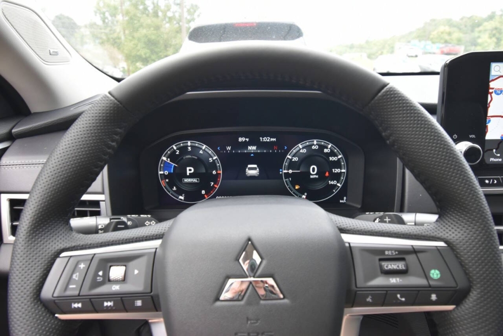 2024 Mitsubishi Outlander SE AWD 4dr SUV - photo 27