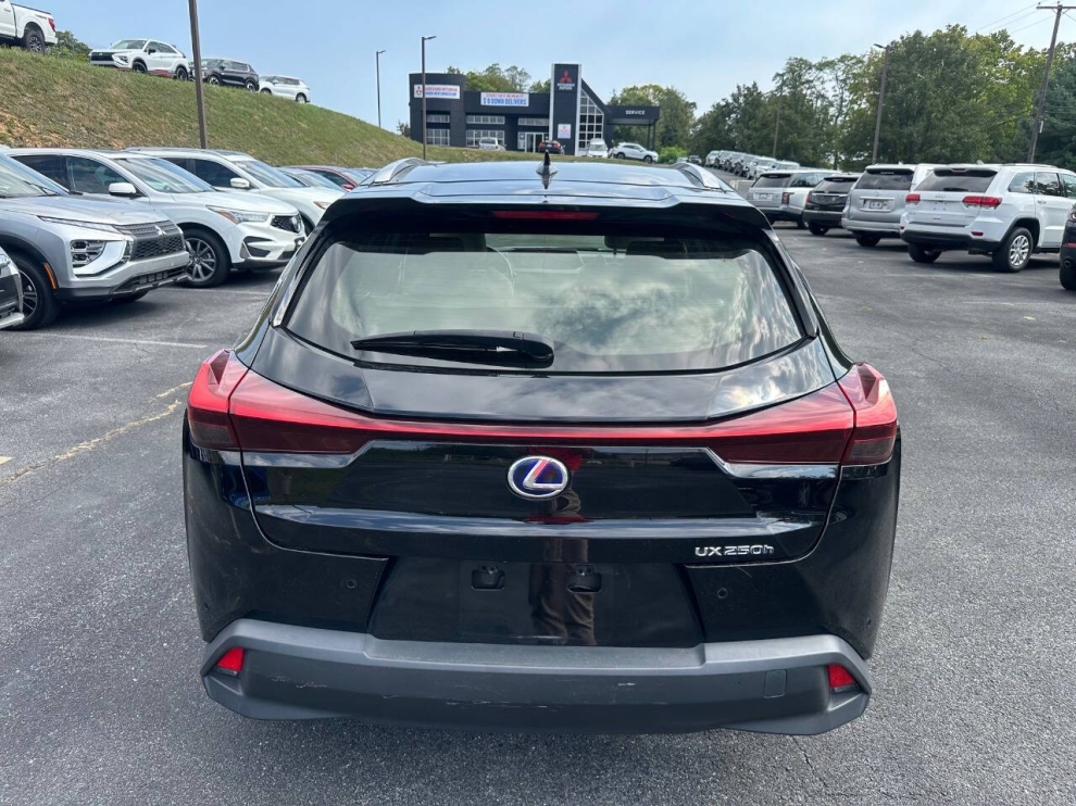 2021 Lexus UX 250h Base AWD 4dr Crossover - photo 2