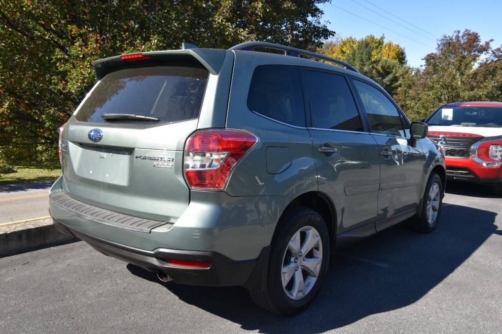 2016 Subaru Forester 2.5i Limited AWD 4dr Wagon - photo 2