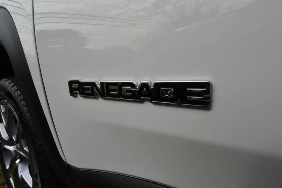 2019 Jeep Renegade Limited 4x4 4dr SUV - photo 32