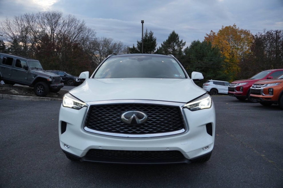 2019 Infiniti QX50 Essential AWD 4dr Crossover - photo 2