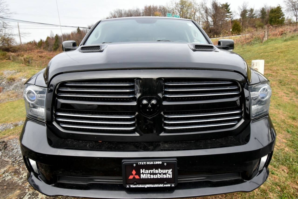 2016 RAM 1500 Sport 4x4 4dr Crew Cab 5.5 ft. SB Pickup - photo 2