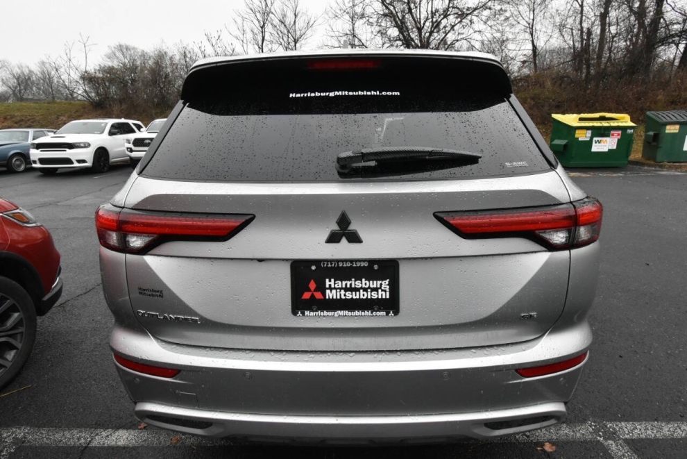 2023 Mitsubishi Outlander SE AWD 4dr SUV - photo 5