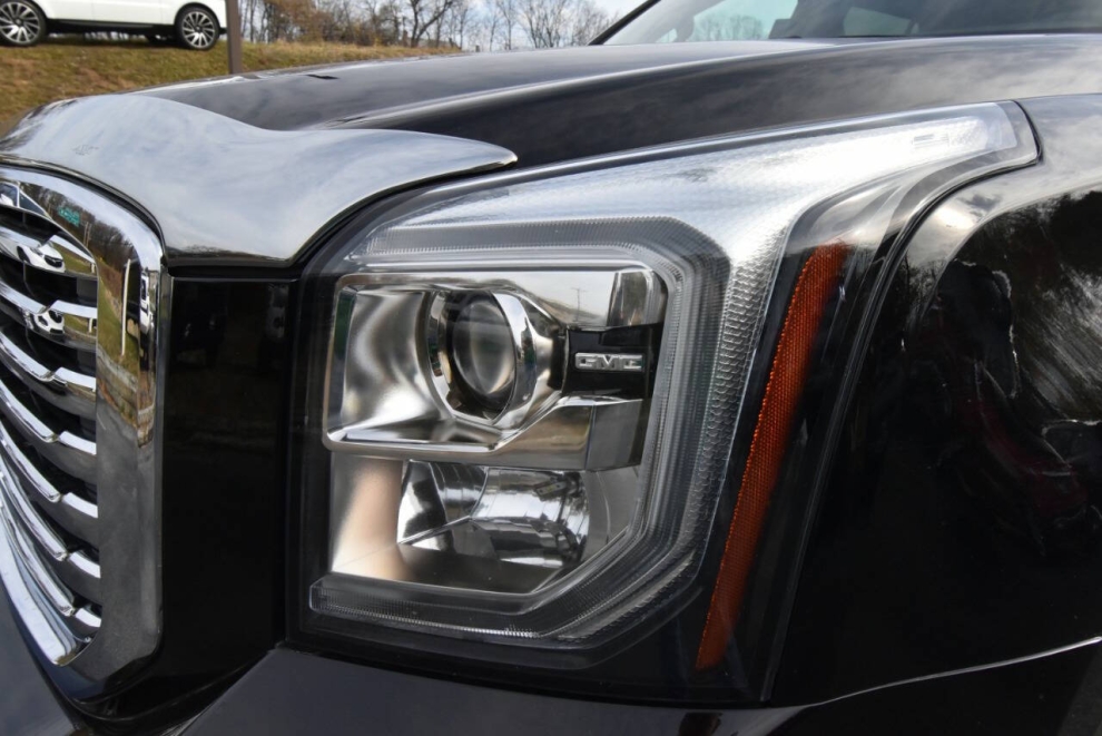 2020 GMC Yukon SLE 4x4 4dr SUV - photo 7