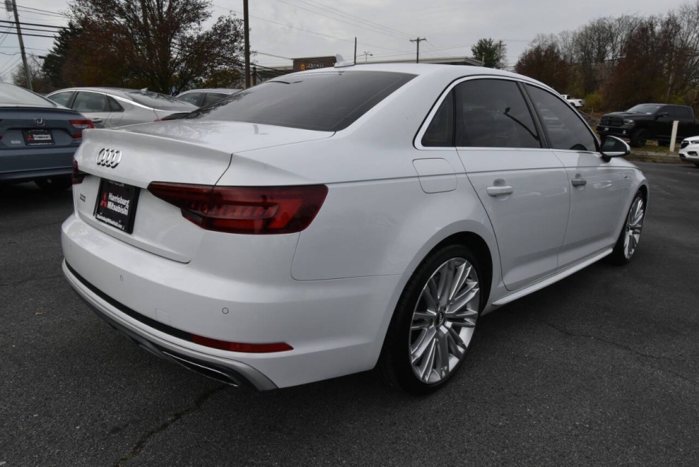 2019 Audi A4 2.0T quattro Premium Plus AWD 4dr Sedan - photo 4