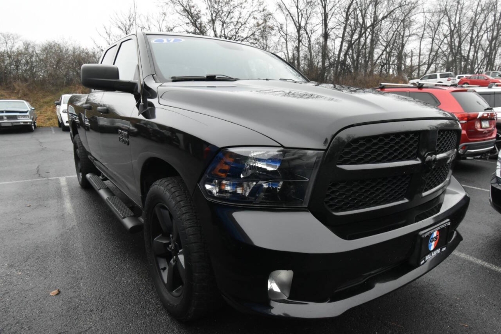 2017 RAM 1500 Express 4x4 4dr Quad Cab 6.3 ft. SB Pickup - photo 3