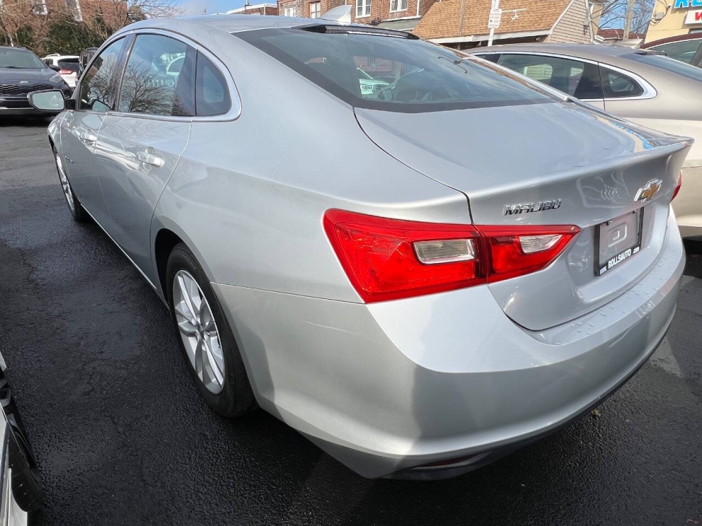 2016 Chevrolet Malibu LT 4dr Sedan w/1LT - photo 4