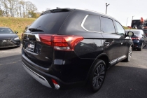 2020 Mitsubishi Outlander SEL 4dr SUV - photothumb 3