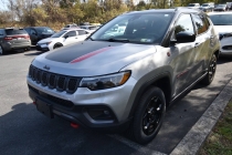 2023 Jeep Compass Trailhawk 4x4 4dr SUV 