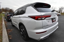 2025 Mitsubishi Outlander PHEV SEL AWD 4dr SUV - photothumb 6