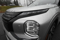 2023 Mitsubishi Outlander SE AWD 4dr SUV - photothumb 7