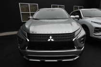 2025 Mitsubishi Eclipse Cross - photothumb 2