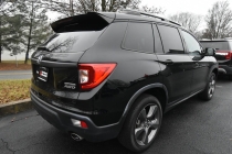 2021 Honda Passport Touring AWD 4dr SUV - photothumb 4