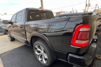 2019 RAM 1500 Limited 4x4 4dr Crew Cab 5.6 ft. SB Pickup - photothumb 3